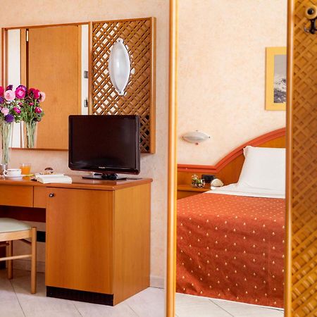 Hotel Gabriella Diano Marina Ngoại thất bức ảnh